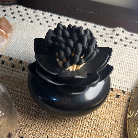 Other - Black Lotus Flower Qtip/Toothpick Holder